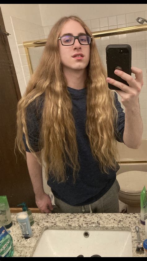 femboy long hair|Best Hairstyles for Crossdressers and MTF Transgender Women.